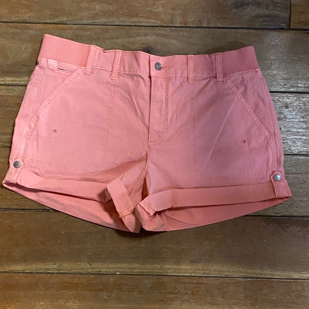 American Eagle Coral Women's Cargo Shorts